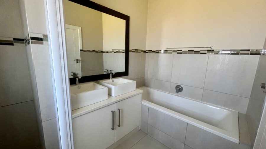 3 Bedroom Property for Sale in Welgelegen Western Cape